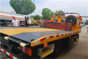 洛宁附近拖车电话号码服务